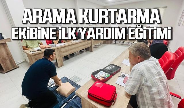 Arama kurtarma ekibine ilk yardım eğitimi