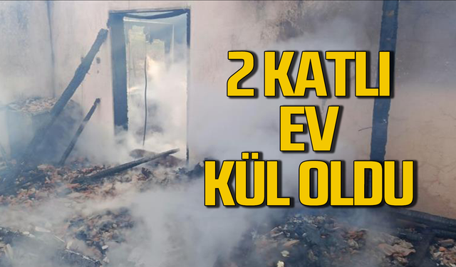 Bartın'da 2 katlı ev alevlere teslim oldu