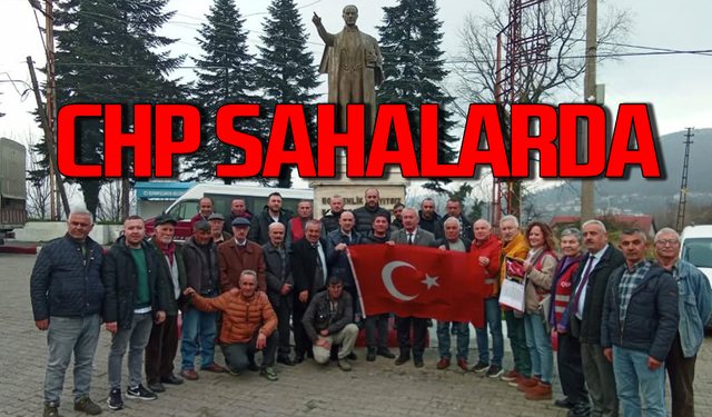 CHP Teşkilatları sahalarda! Türk Bayrağı dağıttılar