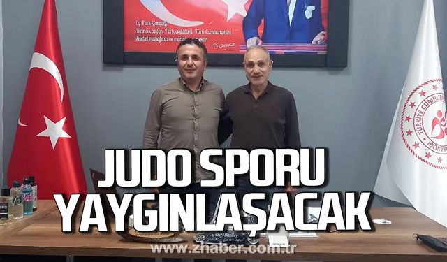 Mehmet Çebi, Akif Başdağ’ı ziyaret etti