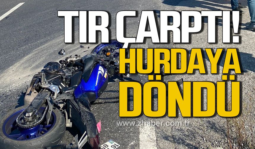 Motosikletliye tır çarptı! Hurdaya döndü!