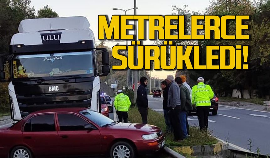 Alaplı yolunda kaza! 100 metre sürükledi!