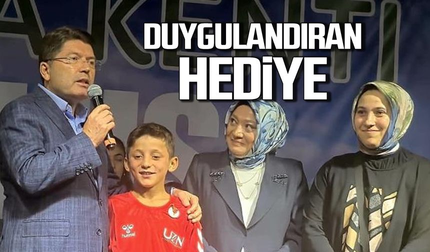Yılmaz Tunç'a duygulandıran hediye