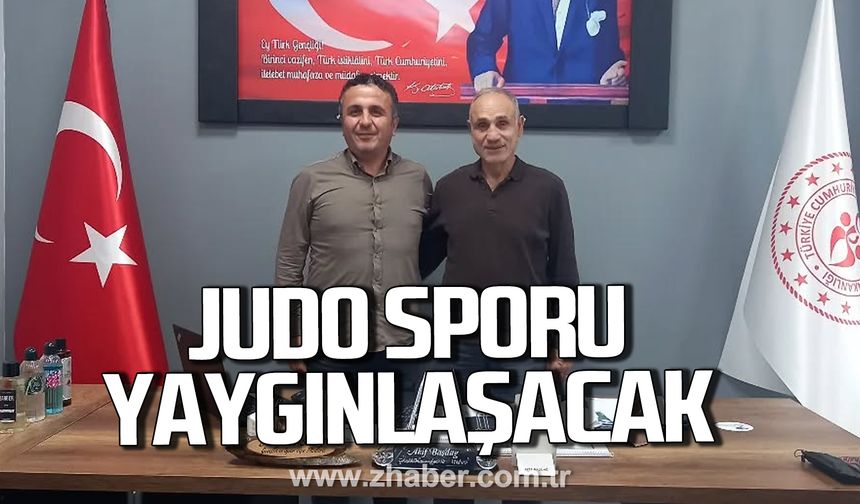 Mehmet Çebi, Akif Başdağ’ı ziyaret etti