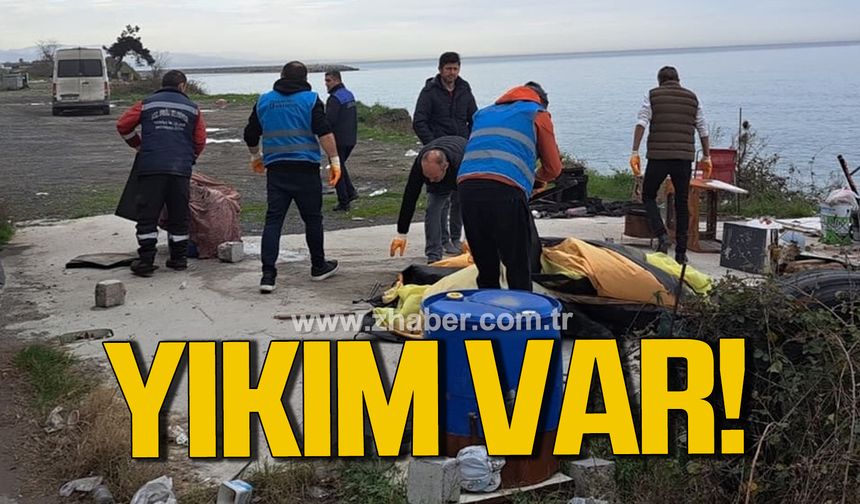 Kdz.Ereğli'de plajlar bölgesi kaçak yapılardan temizlendi