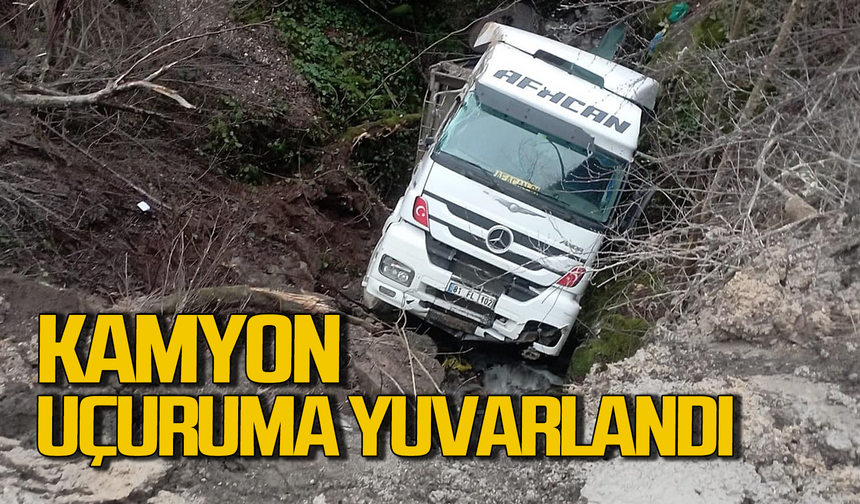 Kamyon kontrolden çıktı uçuruma yuvarlandı!