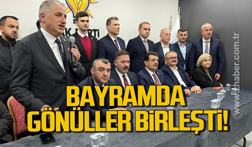 AK Parti İl Başkanlığında coşkulu bayramlaşma