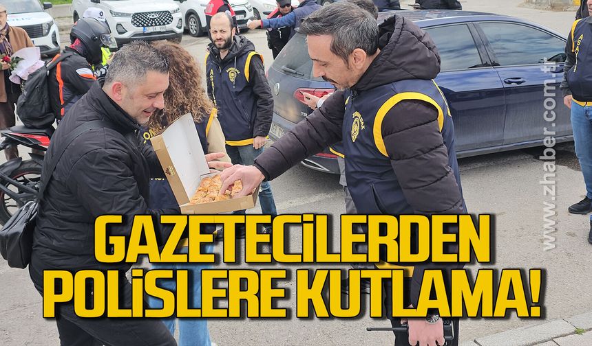 Gazetecilerden, polislere uygulama noktasında kutlama