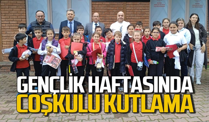 Gençlik Haftası’nda gençlerden coşkulu kutlama