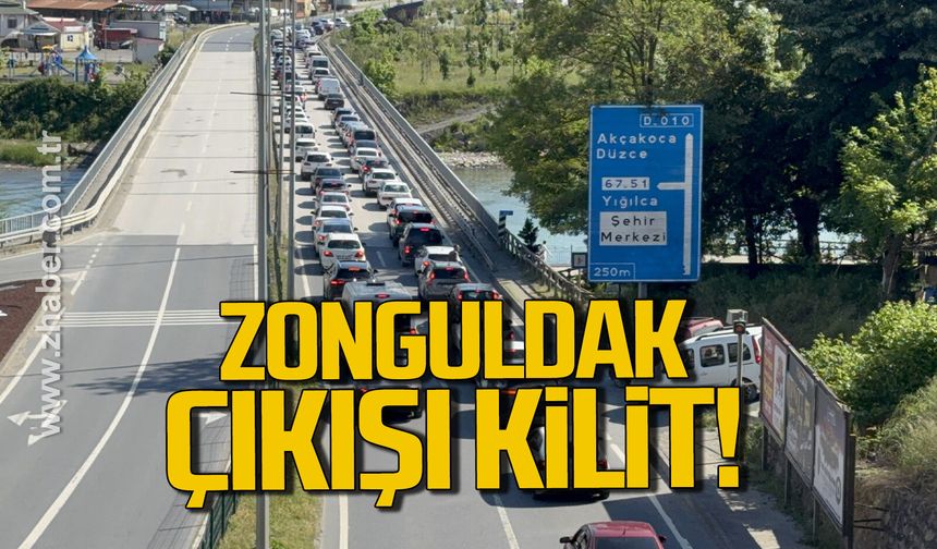 Alaplı'da bayram dönüşü trafik kilitlendi