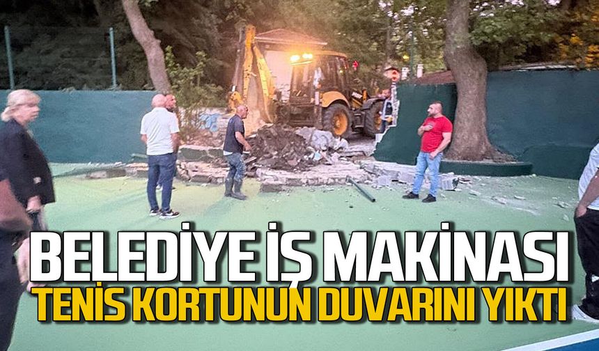 Zonguldak Belediyesi iş makinası tenis kortunun duvarını yıktı