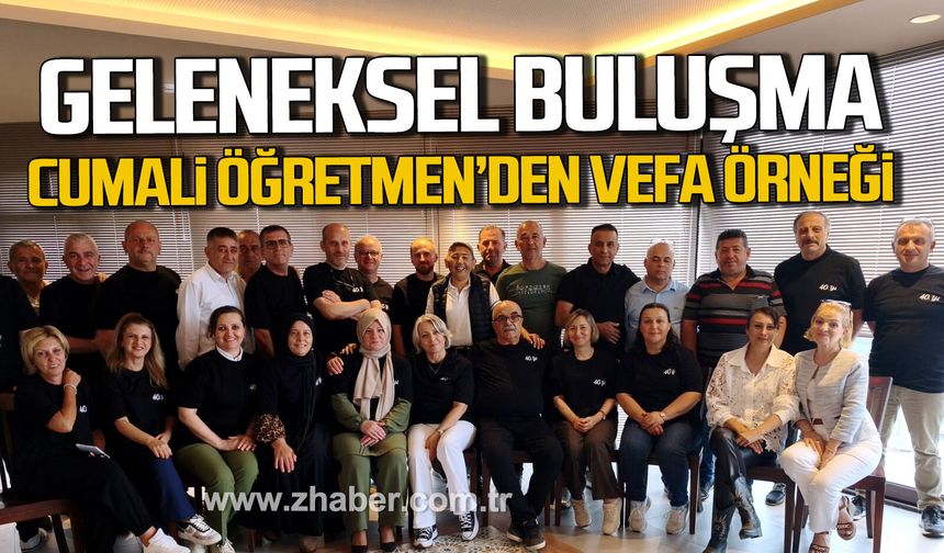 Geleneksel buluşma. Cumali öğretmen öğrencilerini yalnız bırakmadı.