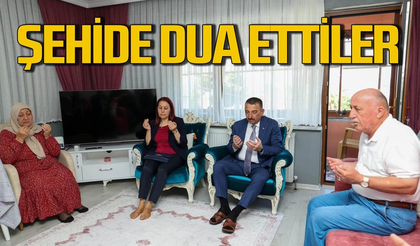 Vali Osman Hacıbektaşoğlu ve eşi şehit ailesini ziyaret etti