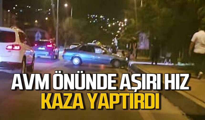 Zonguldak’ta AVM önünde aşırı hız kazaya neden oldu