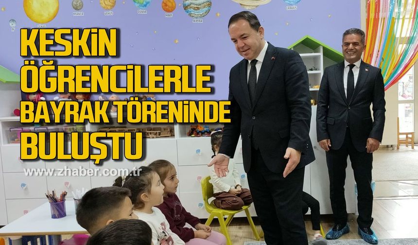 İl Milli Eğitim Müdürü Keskin, öğrencilerle bayrak töreninde buluştu