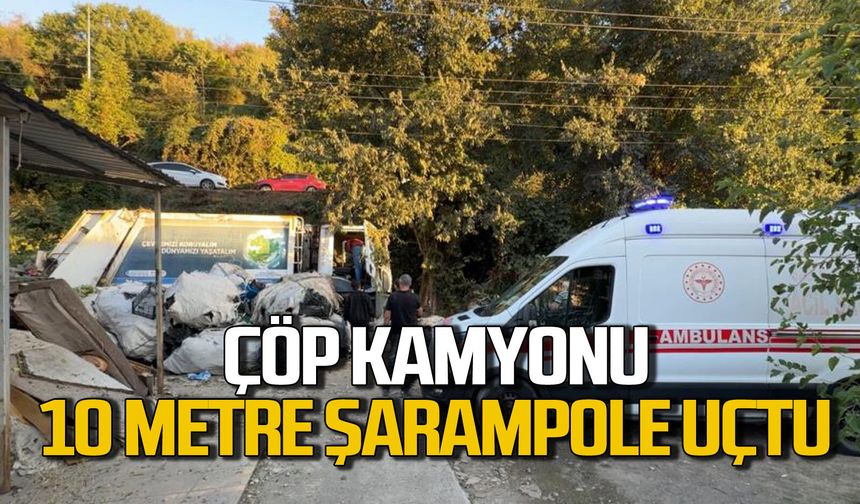 Çöp kamyonu 10 metrelik şarampole devrildi: Çok sayıda yaralı var