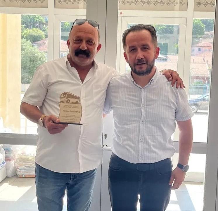 D2581Ee4 5A16 452A 80De 5F435110A781