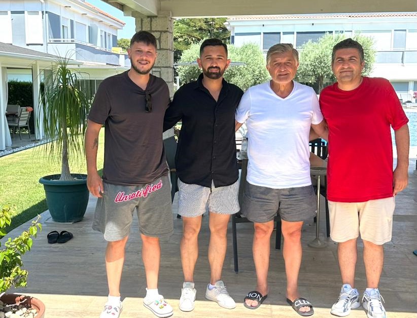 8Dd569Ee B743 4Ffa B40B 7C7359F718A3