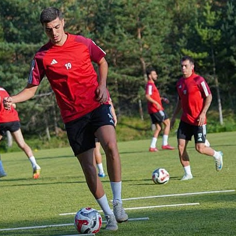 426A4B0E Dfd5 481C Ba9E 5Acbdebebdcb