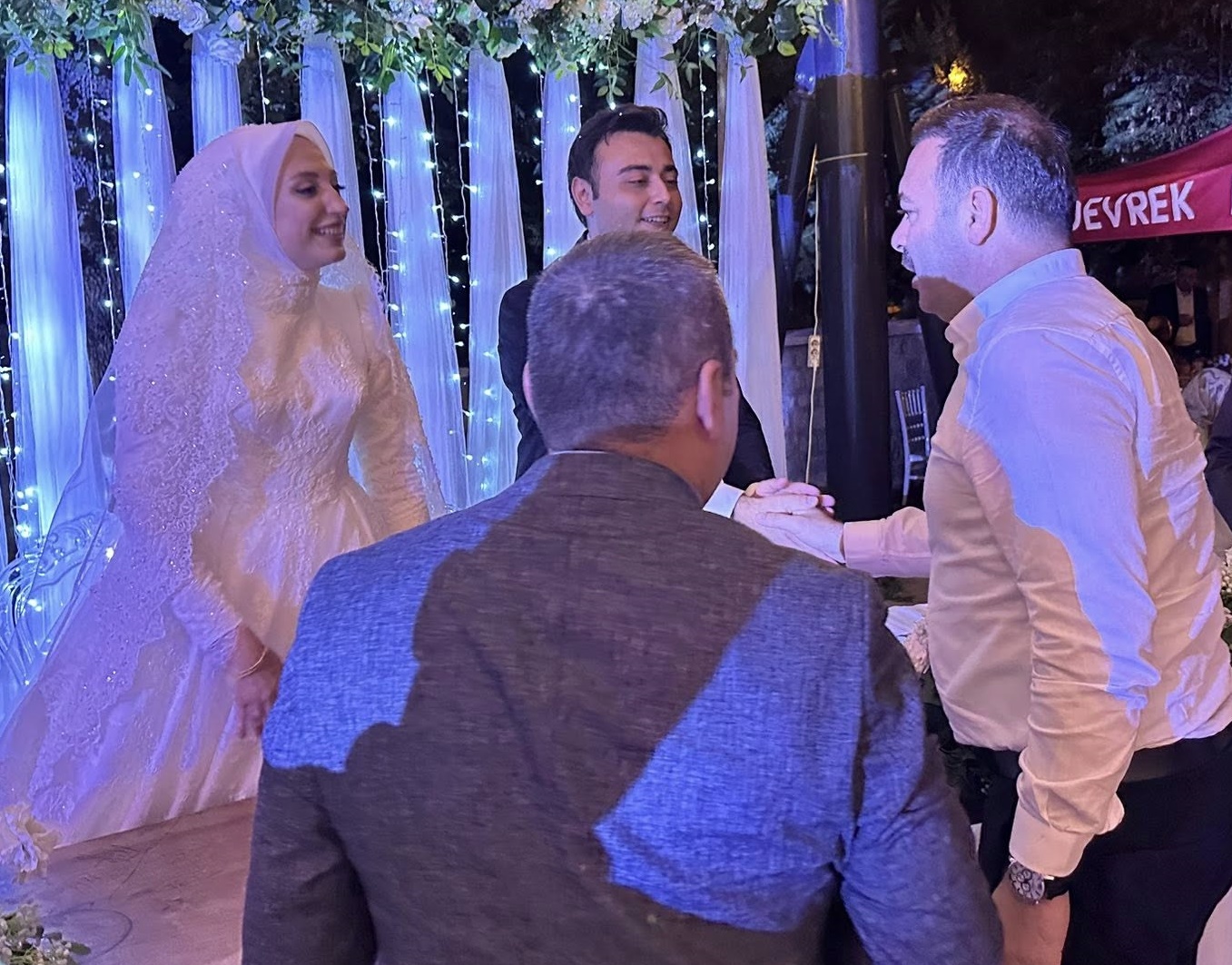 537719834 10232406014227696 9100488900961220570 N