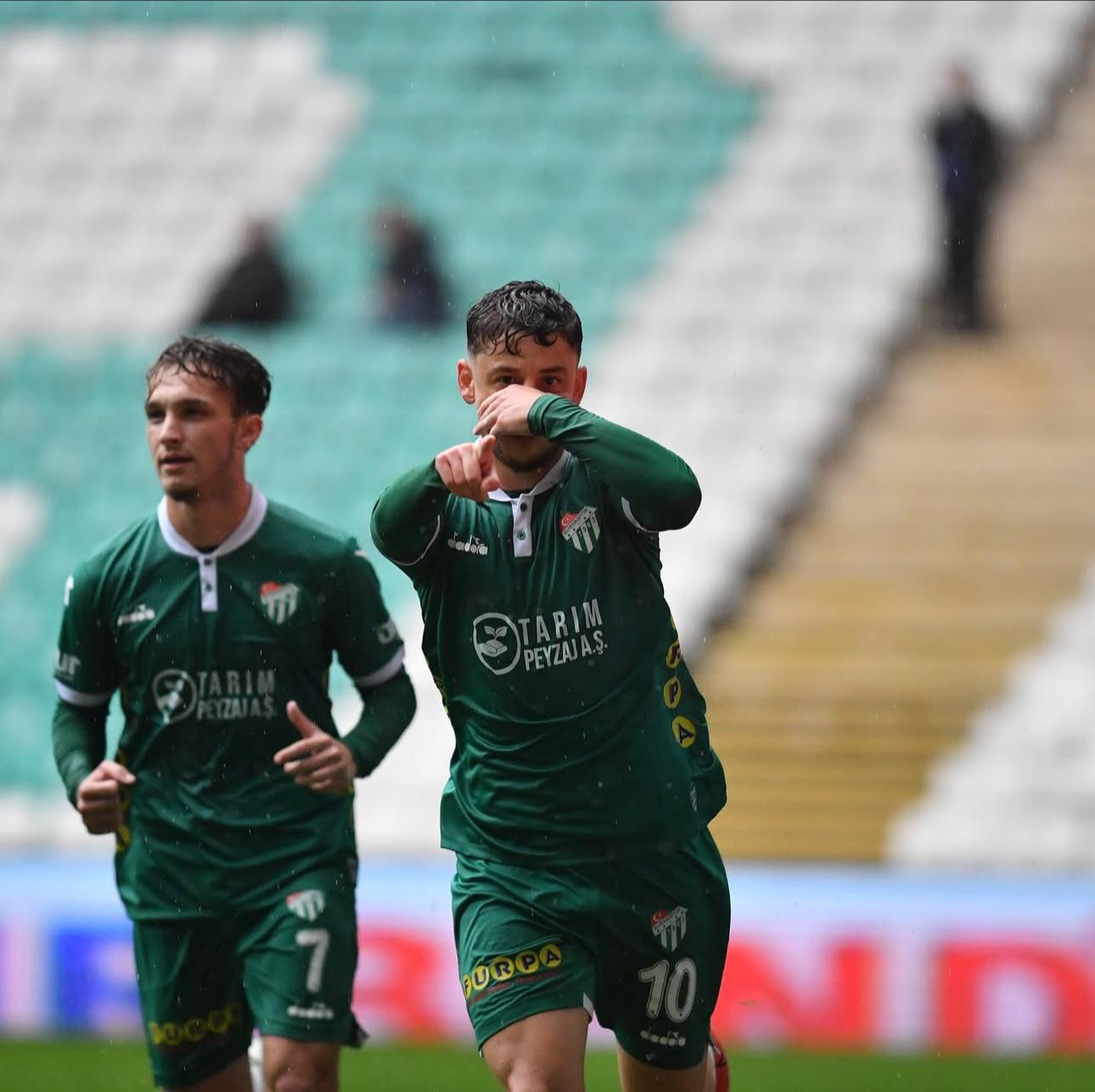 Ac4E6025 98F5 4620 97E2 3Eea905F2Df8