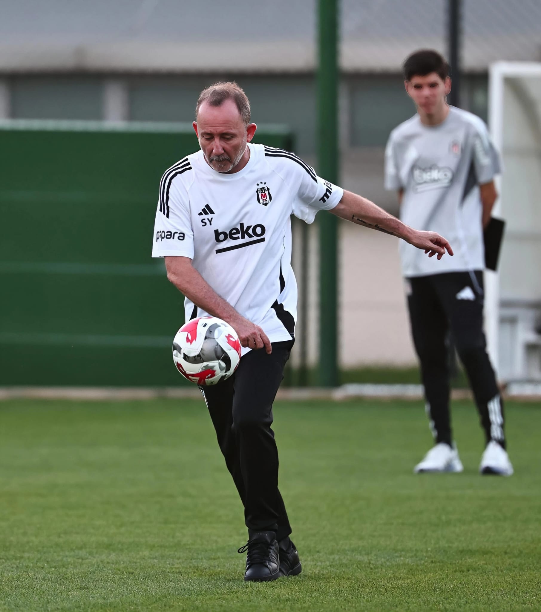 Whatsapp Image 2025 08 30 At 20.41.01