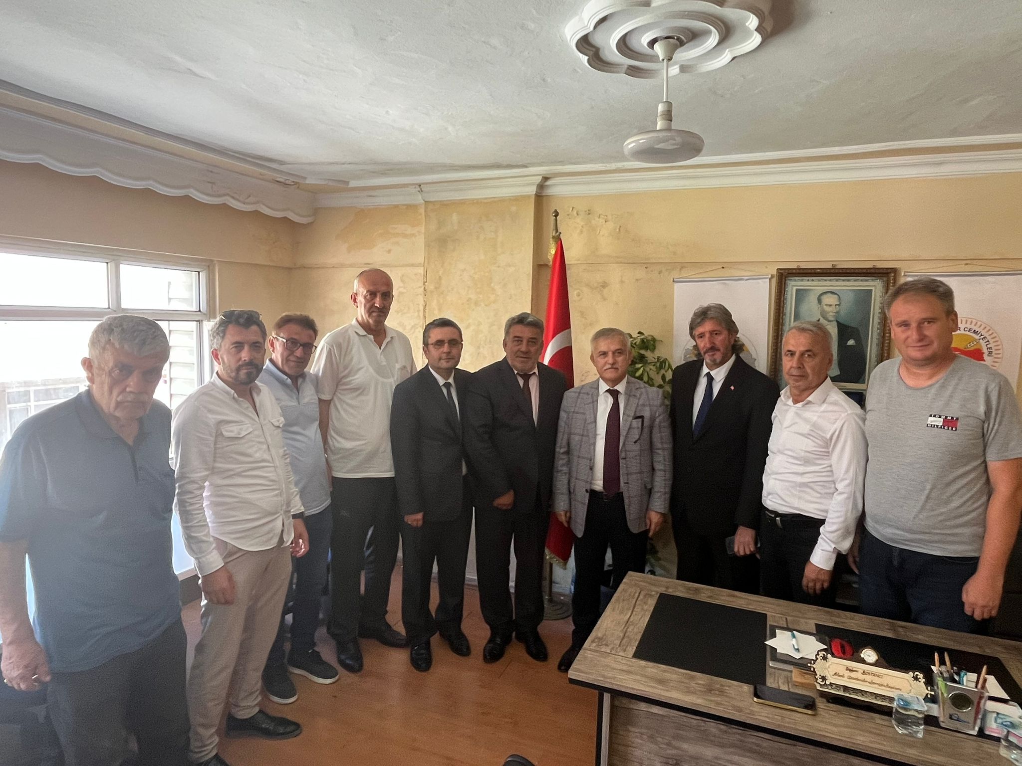 415212B5 2Db8 4538 Aac3 61664F2D503D