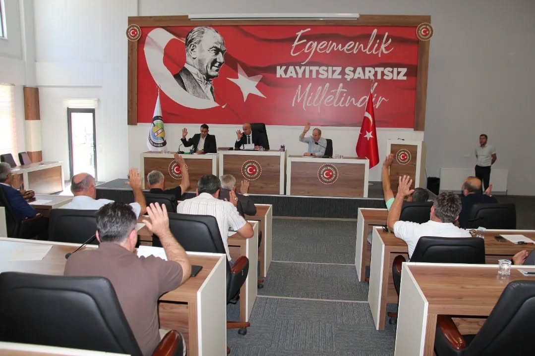 542211328 18370363828194957 3926230240792677602 N