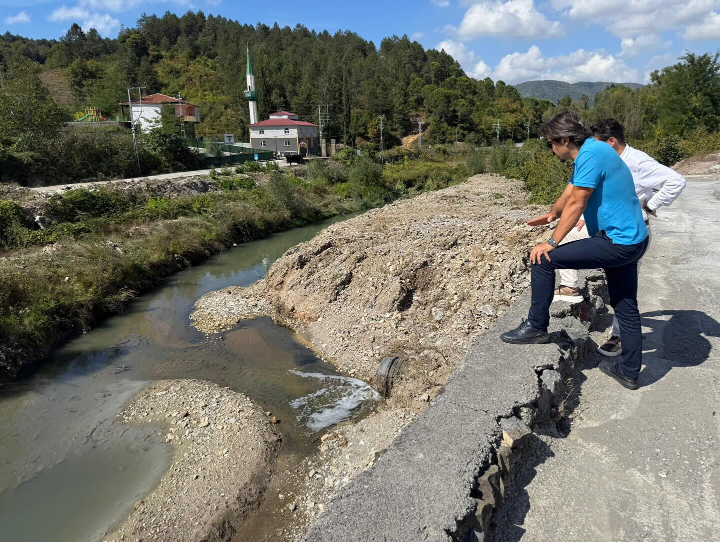 544540556 17967142535974259 1495627975978472386 N