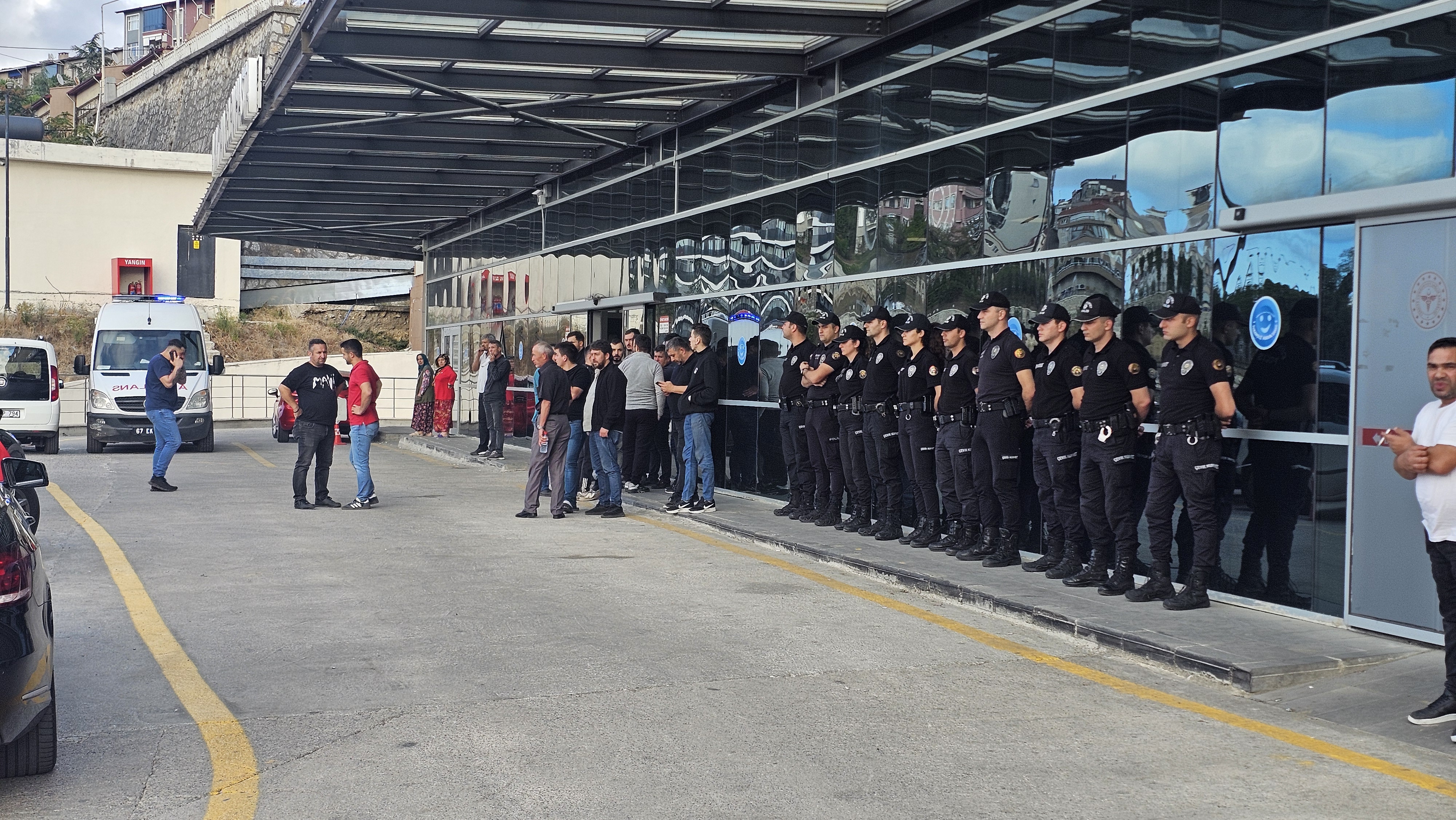 Z O N G U L D A K T A M A D E N O C A G I N D A G O C U K 1 O L U 932129 276881