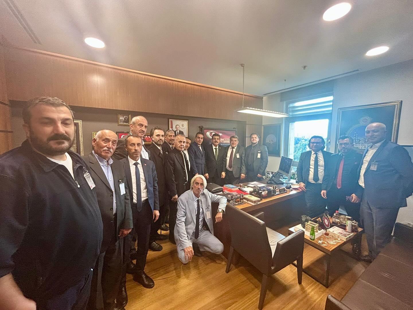 560322373 18016193642787721 4346896514840956727 N