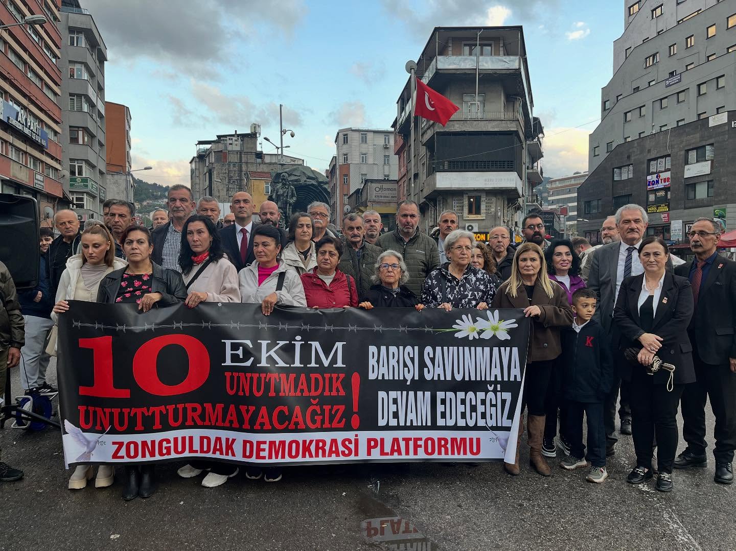 561903810 17985752918894761 1173352851761374794 N (1)