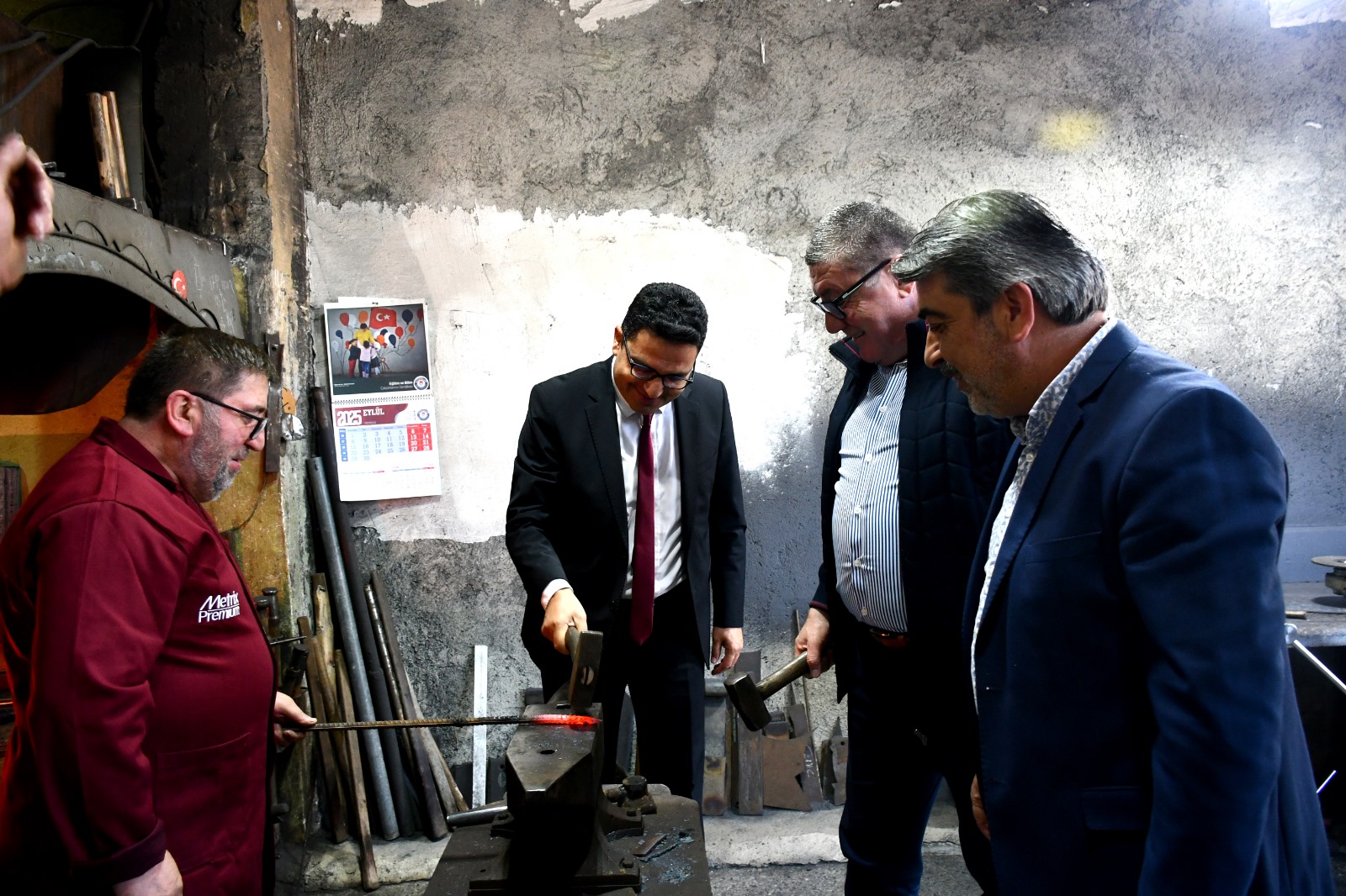 A H I E S N A F B E R A T I A L A N A H M E T Y A V U Z 45 942569 279933