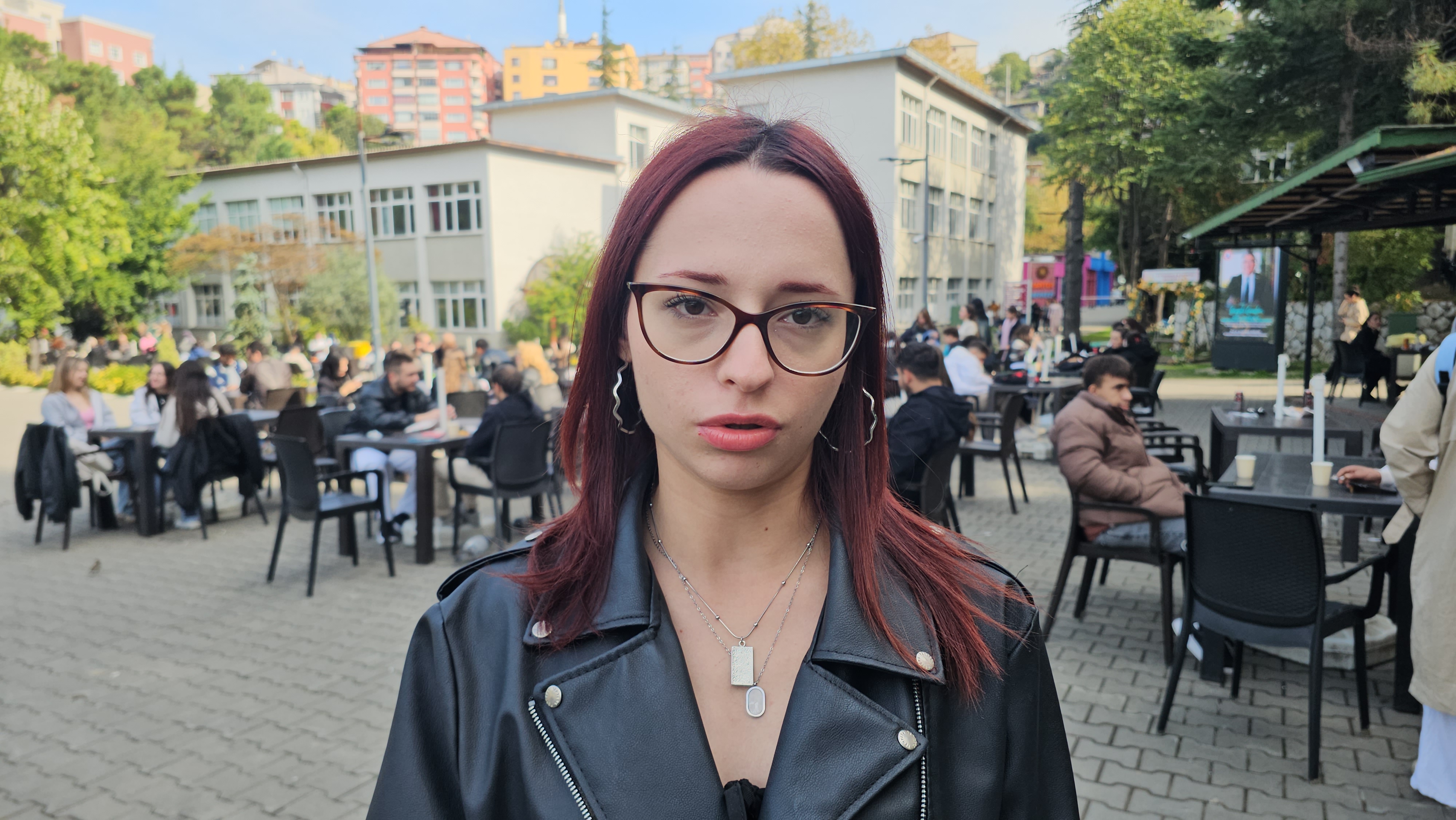 U N I V E R S I T E D E ‘ F L O R T S I D D E T I’ A R A S T I R M A S I 970096 288106