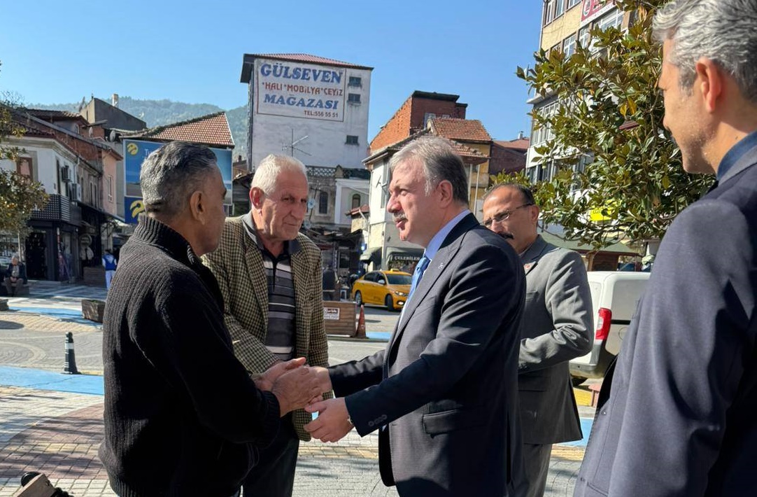 576466897 122143789640654591 8098030479841242353 N