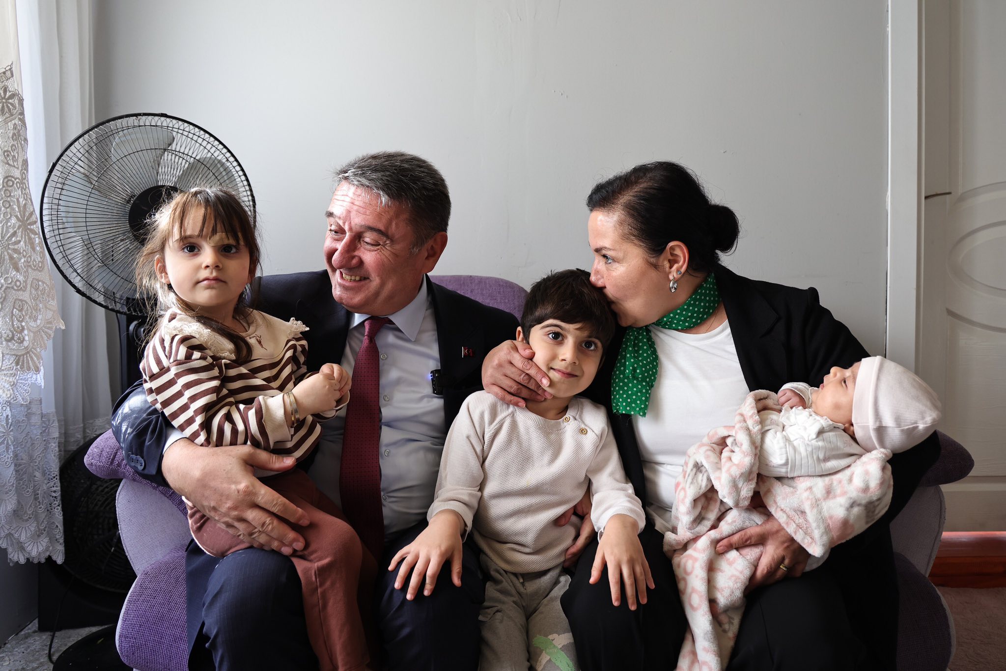 586329244 1256657573158521 7270820556056481628 N