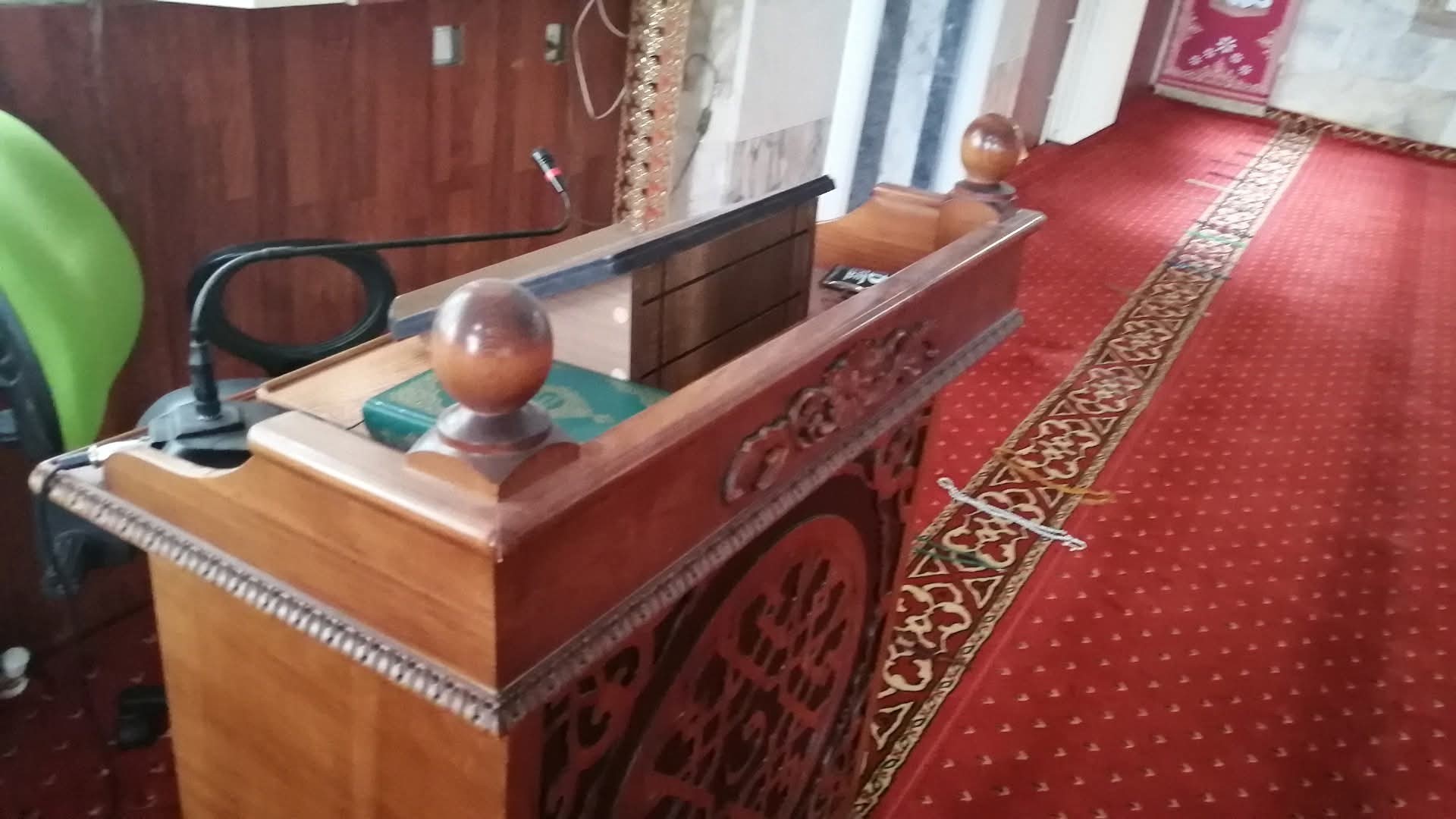 586341879 10163763451427904 2641663279703487515 N