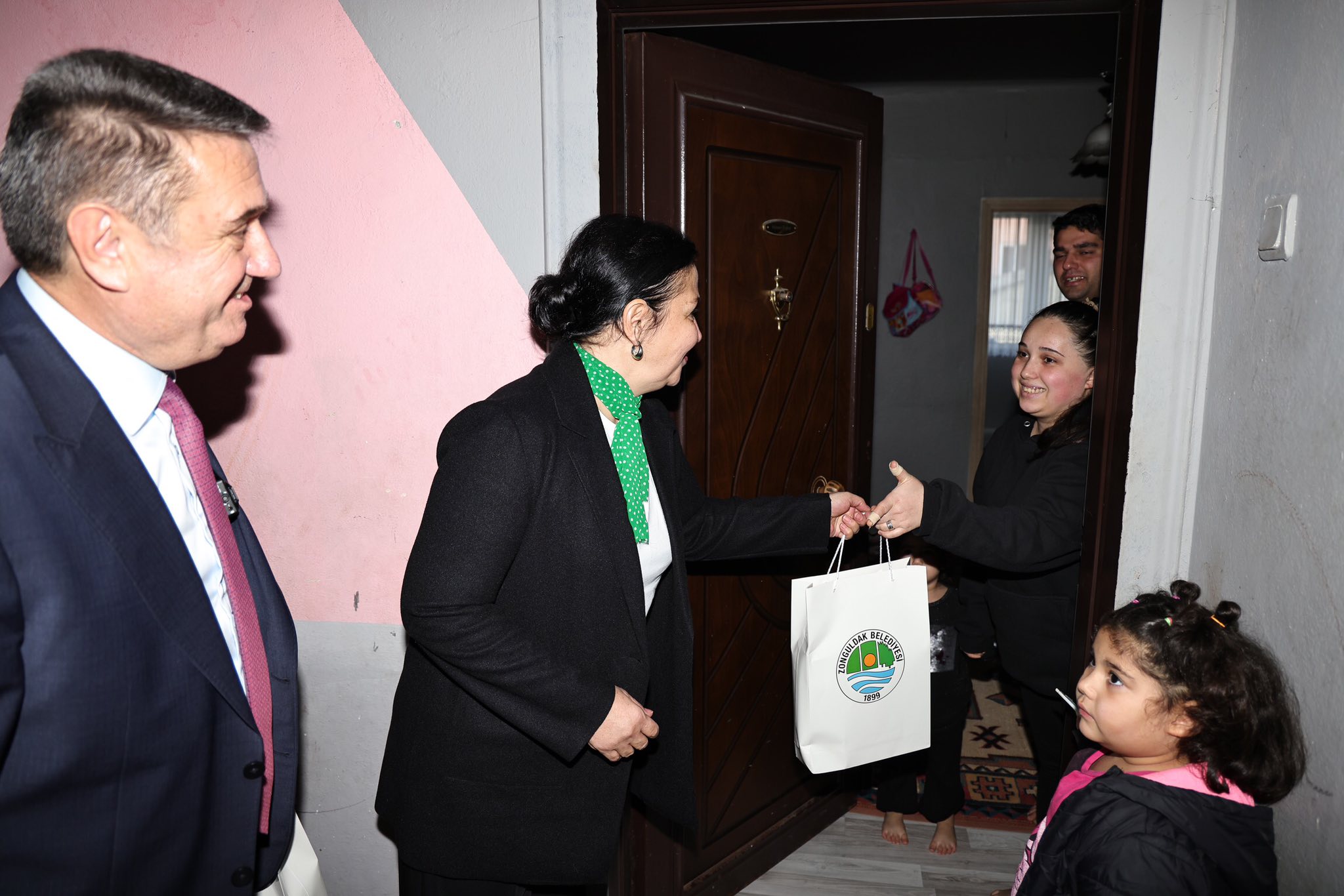 588317591 1256657526491859 4506309132580191896 N