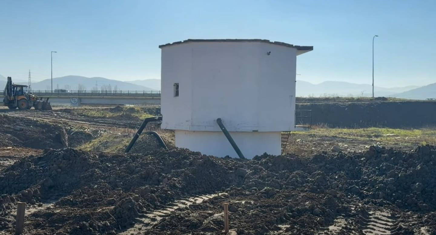 600410970 1352179730270478 2437209792967415714 N