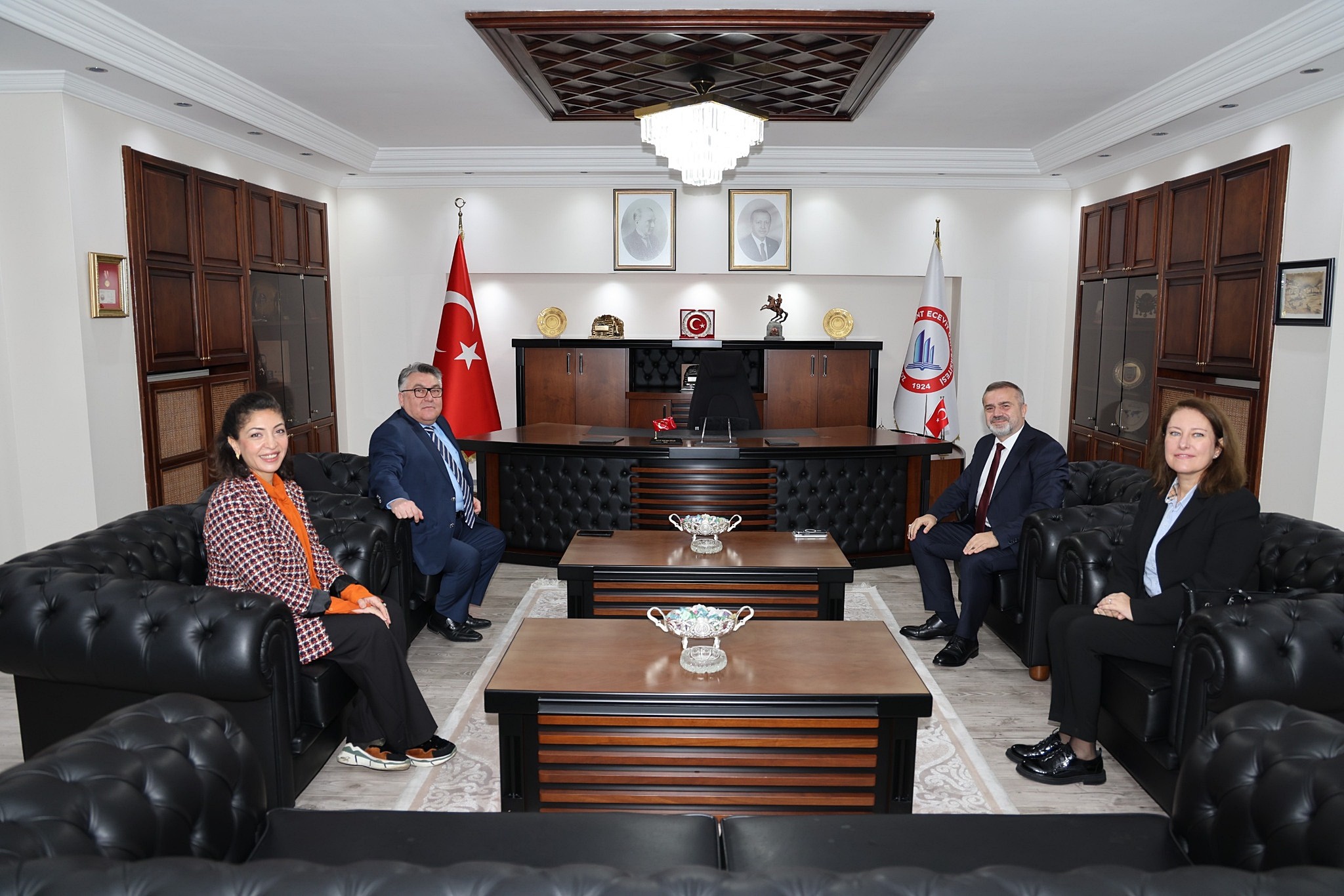 605207150 1276000011226559 3093138964474637979 N