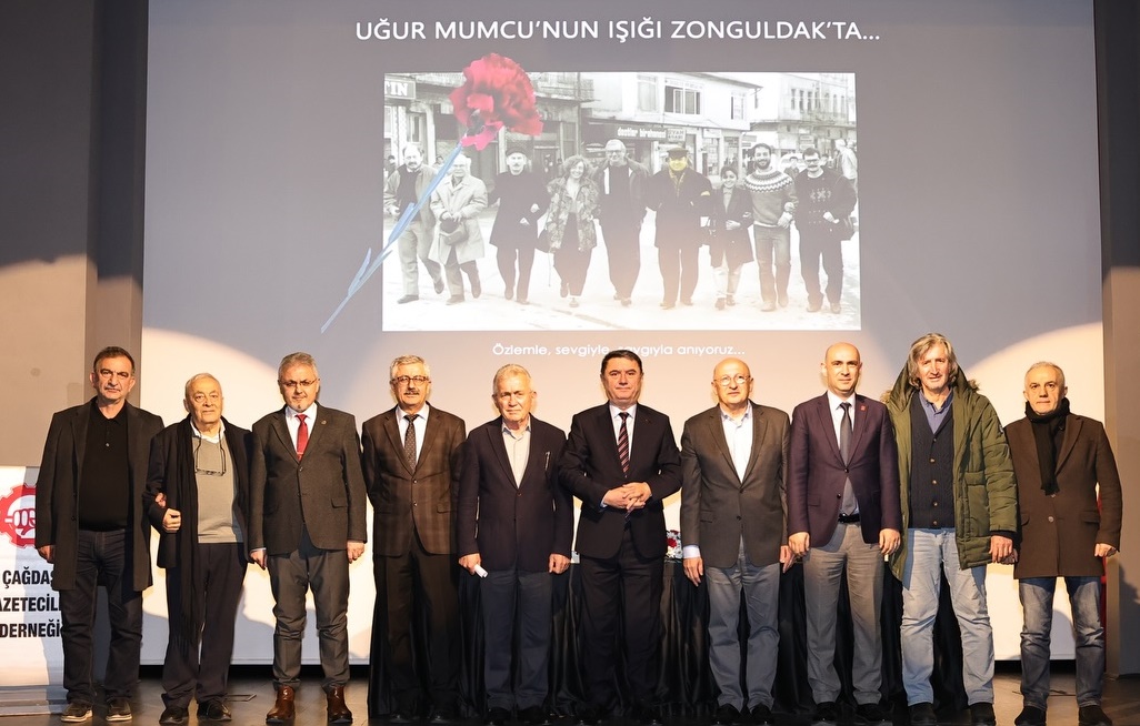 621465535 18402969982135601 1262547521735927727 N