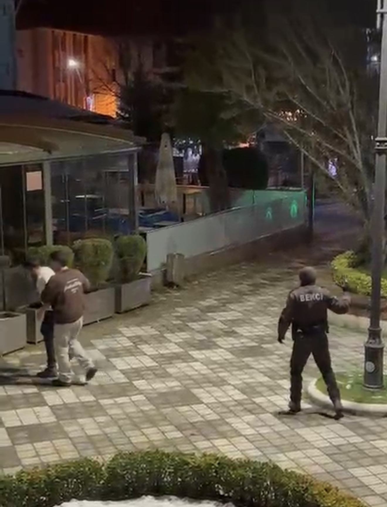 I K I G R U P A R A S I N D A K I K A V G A Y A B E K C I L E R H A V 1128304 334957