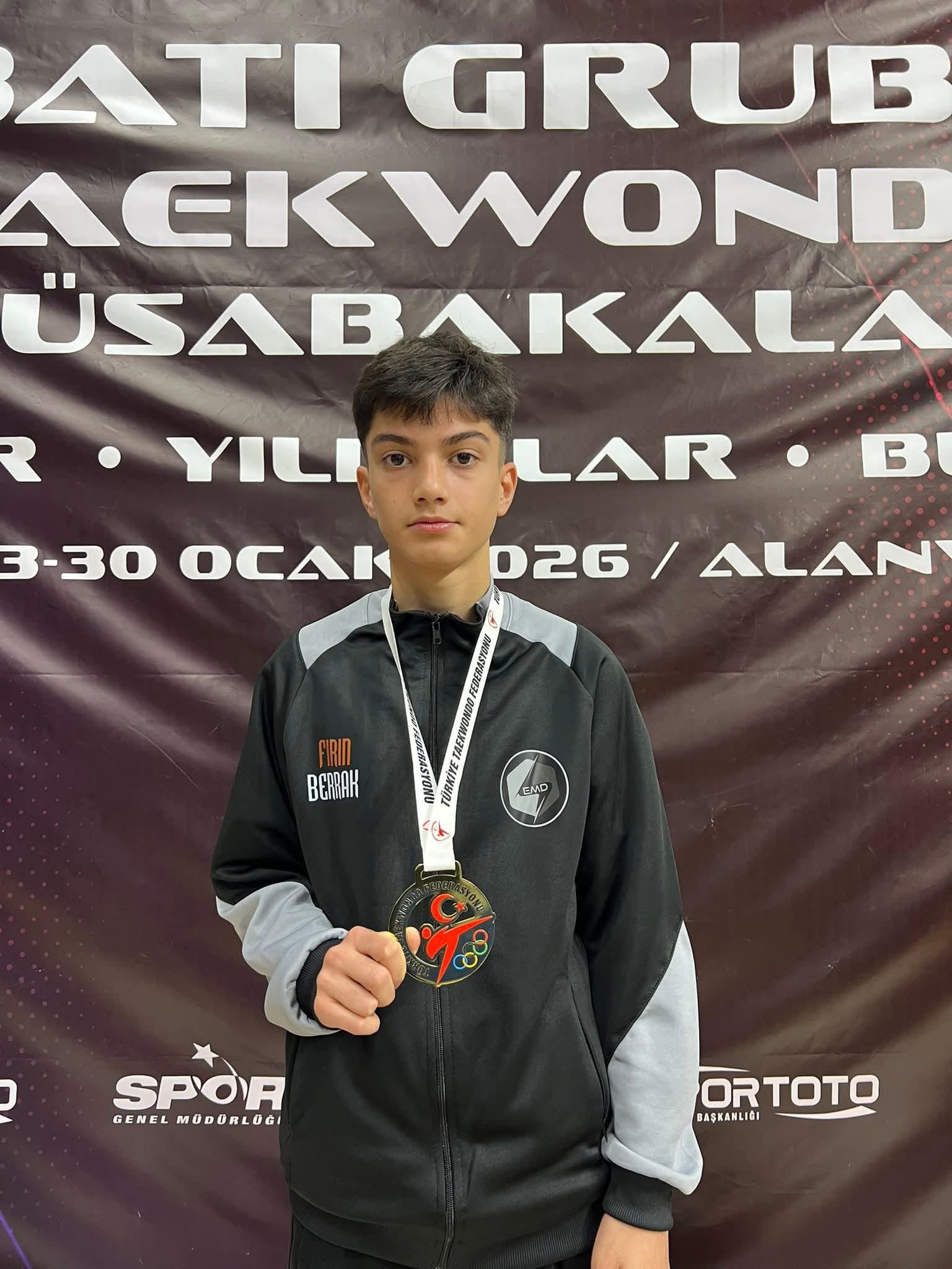 Whatsapp Image 2026 01 24 At 21.50.42 (1)