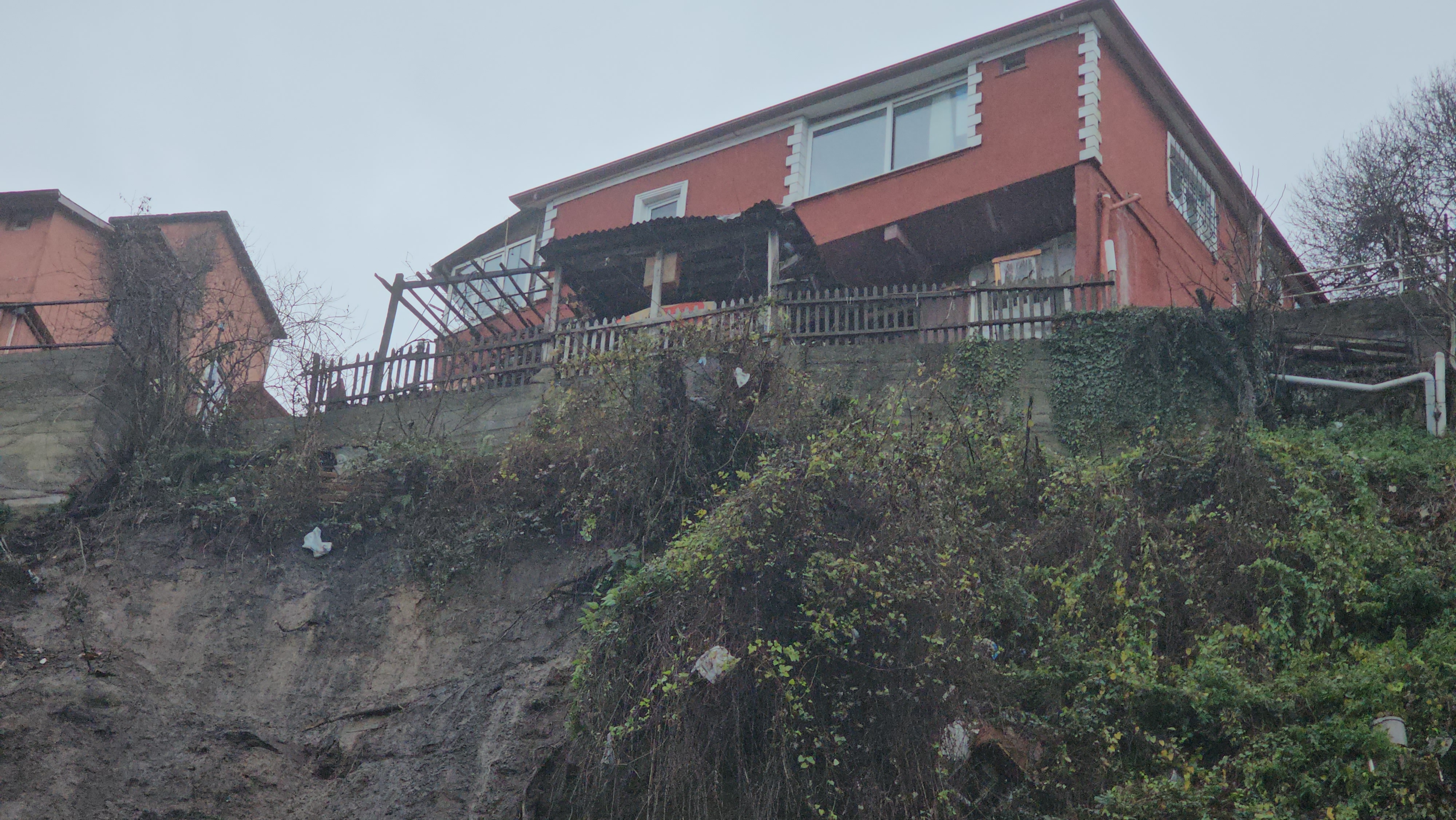 Z O N G U L D A K T A H E Y E L A N N E D E N I Y L E 2 E V B O S A 1111892 330026