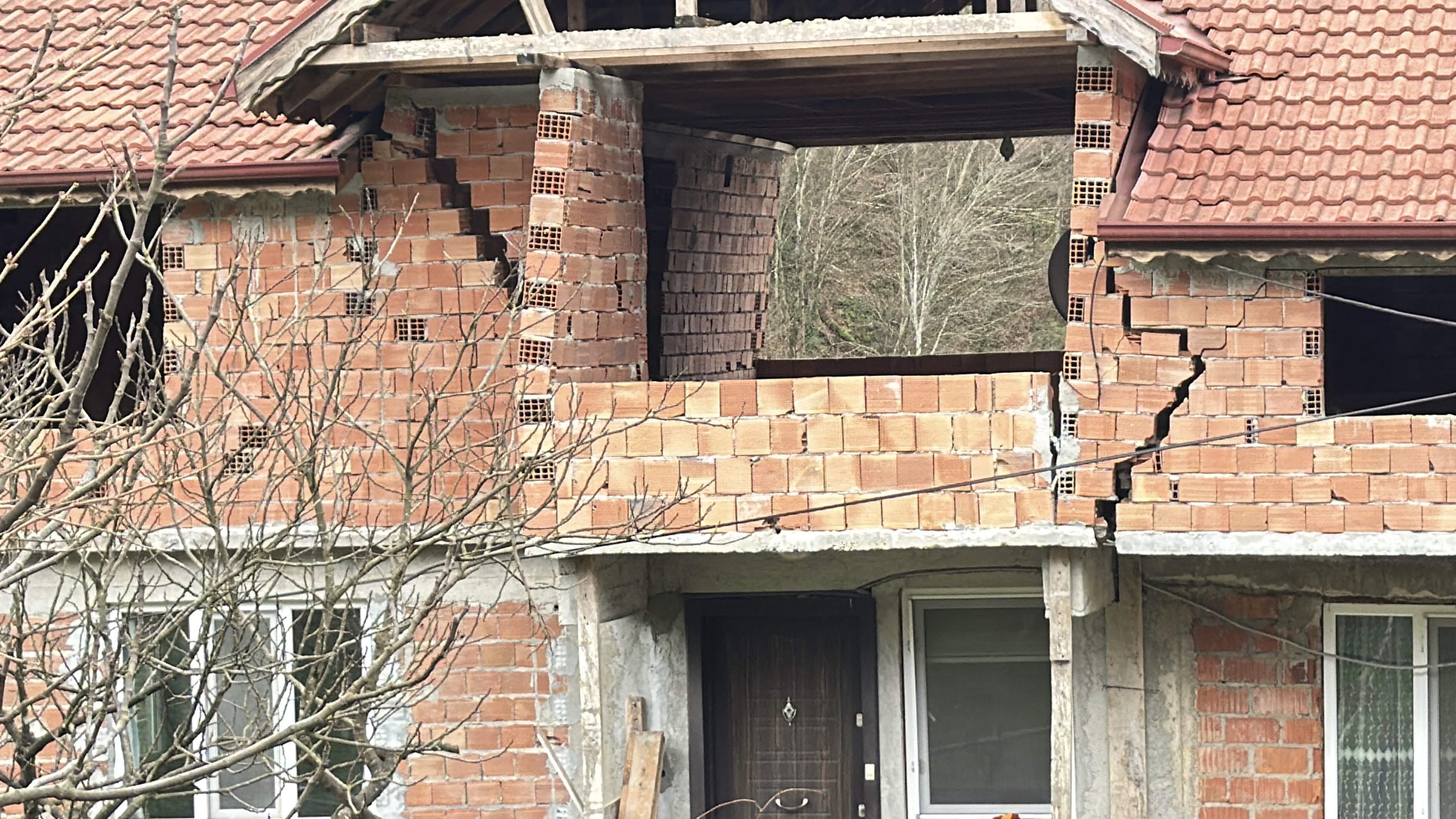 B A R T I N D A T O P R A K K A Y M A S I 3 E V D E C A T L A K L 1153846 342636