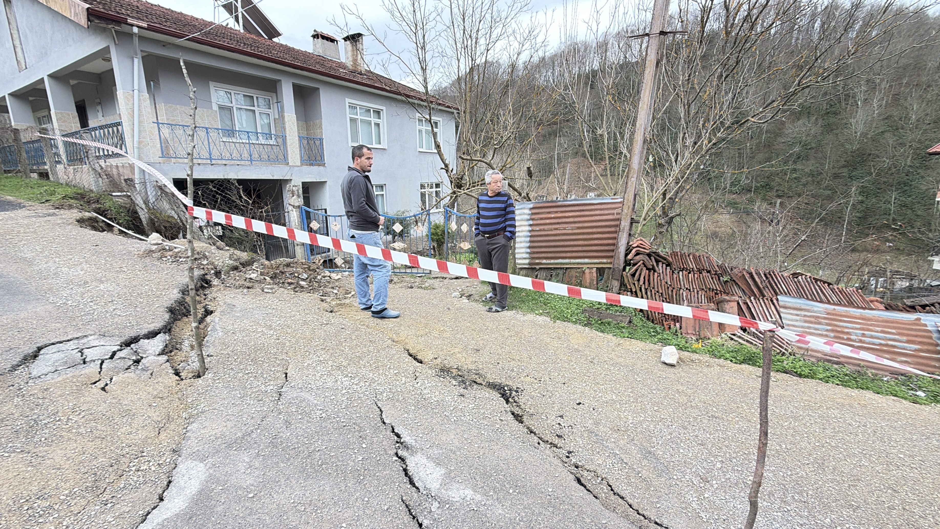 B A R T I N D A T O P R A K K A Y M A S I 3 E V D E C A T L A K L 1153851 342636