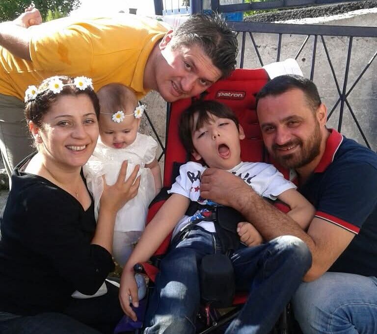 213209B9 75Dd 454A 87F5 5Fe824F66F3F