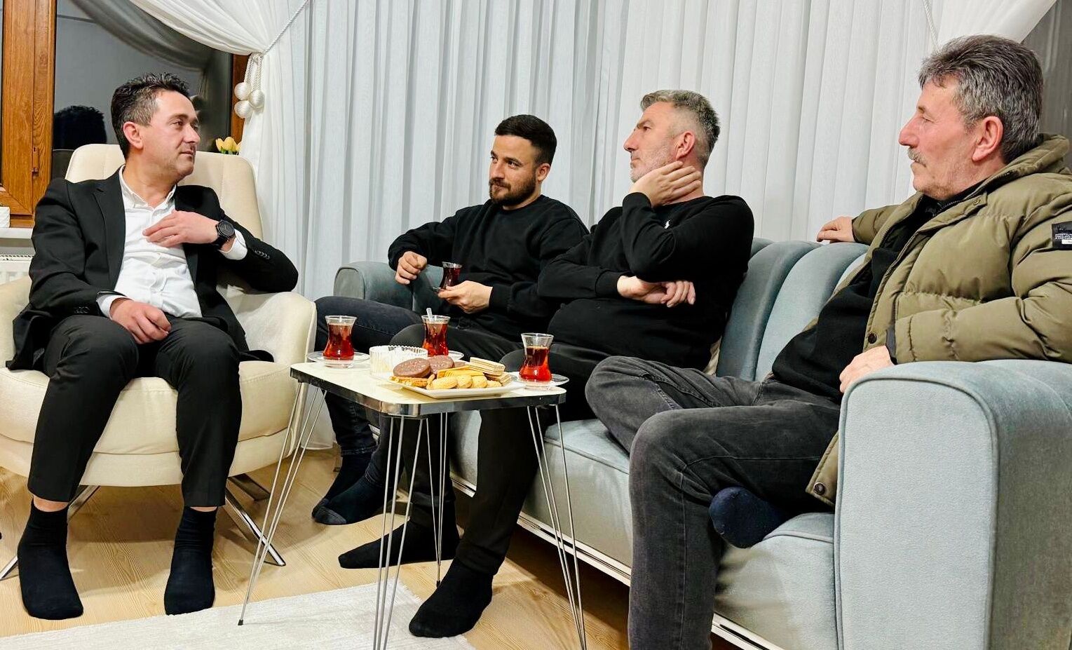 597B4339 5Fab 4F21 B5C2 F13E5F9986E1