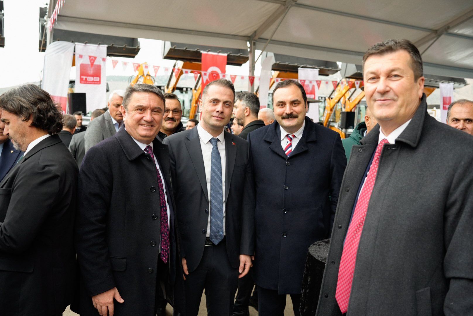 656944463 26113181601686793 804917767413460858 N