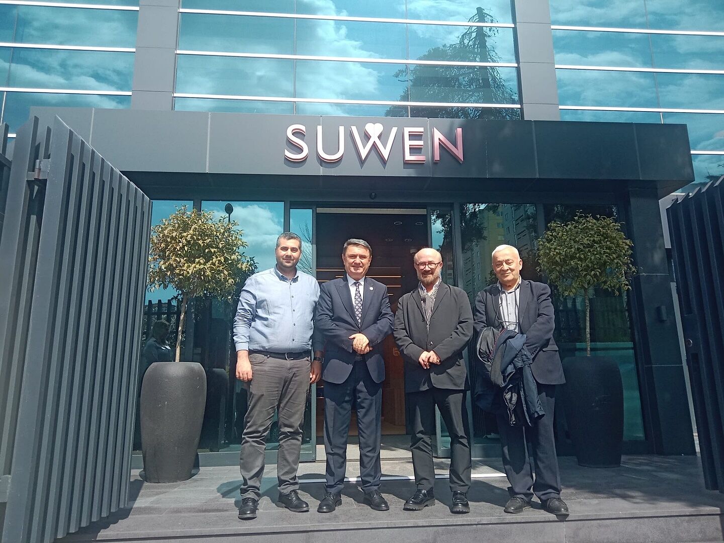 658856092 18413734969135601 4407377202933563360 N